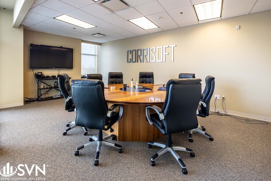 More Photos Of 1648 McGrathiana Pky, Lexington Office For Lease