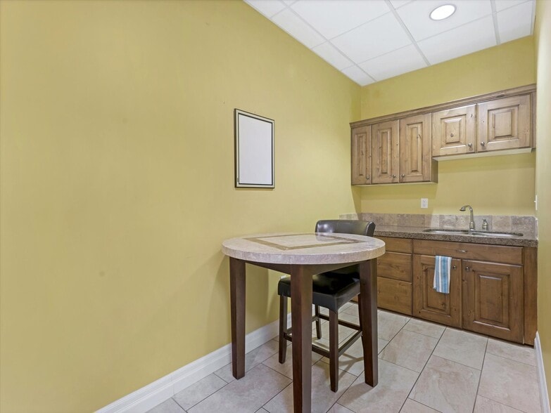 More Photos Of 248 E 13800 S, Draper Apartments For Sale