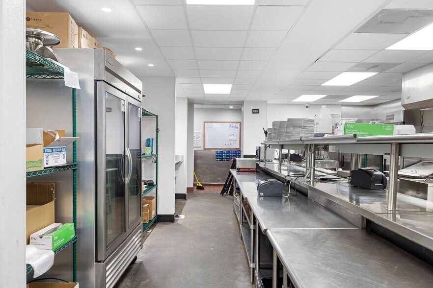 More Photos Of 620 Harvey Rd, College Station Restaurant For Sale