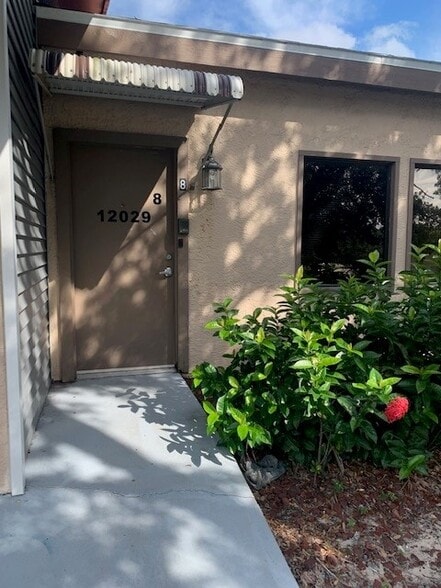 More Photos Of 12029 Majestic Blvd, Hudson Office For Lease