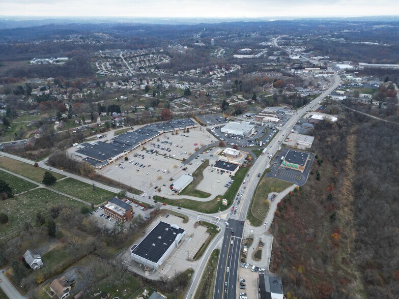 More Photos Of 10 Clay Pike, Irwin Drugstore For Lease