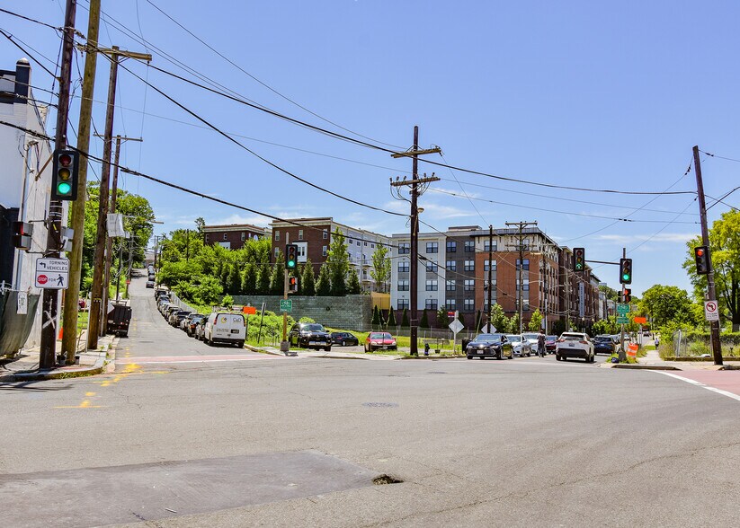 More Photos Of 2510-2514 SE Sheridan & Howard Rd, Washington Land For Sale