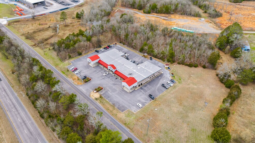 More Photos Of 2202 Jordan Rd SW, Fort Payne Medical For Sale