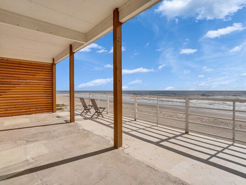 More Photos Of 10602 Blue Water Hwy, Freeport Multifamily For Sale