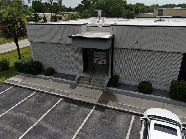 More Photos Of 11235 N St. Johns Industrial Pky, Jacksonville Warehouse For Lease