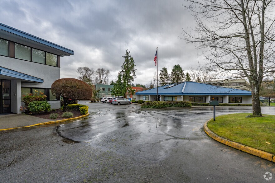 More Photos Of 14601 Interurban Ave S, Tukwila Office For Sale