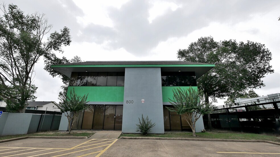 Primary Photo Of 800 Tully Rd, Houston Office For Lease