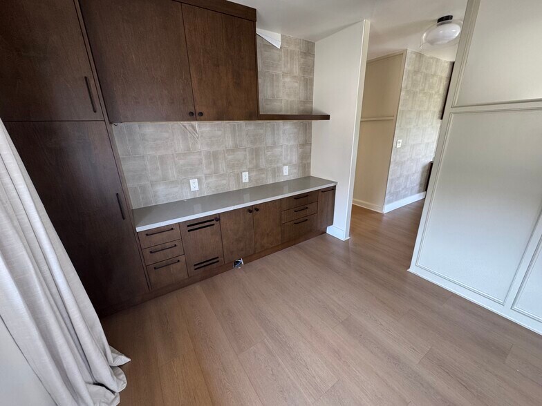 More Photos Of 318 9th St, Del Mar Medical For Lease