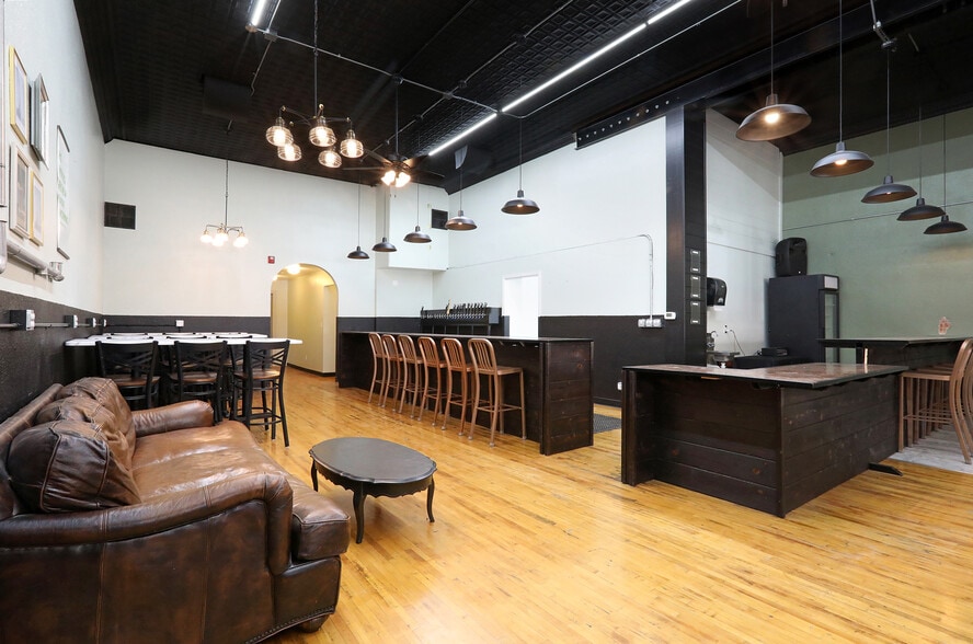 More Photos Of 1119 6th st, Nevada General Retail For Sale