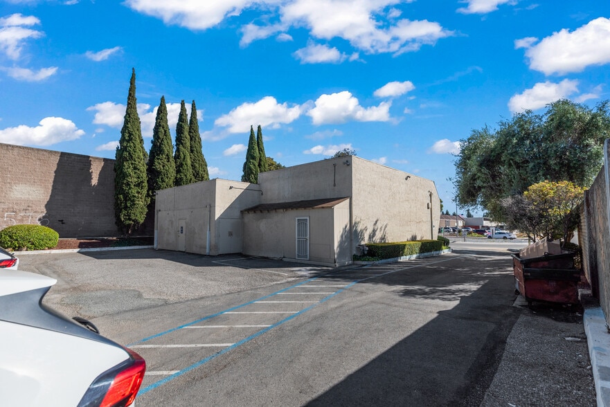 More Photos Of 1981-1989 Quimby Rd, San Jose Storefront Retail Office For Lease