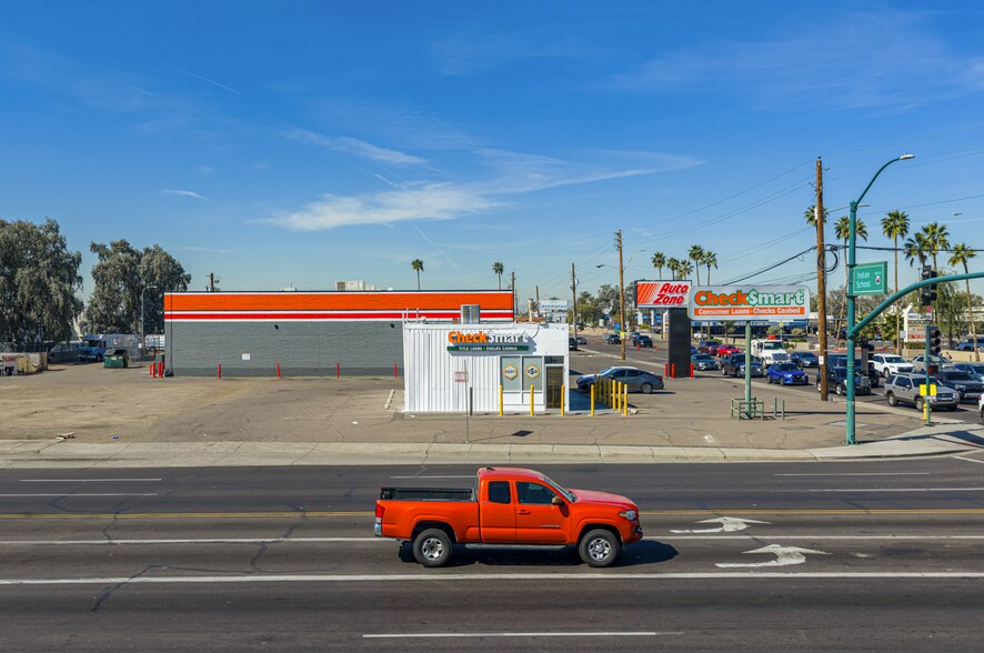 More Photos Of 4301 W Indian School Rd, Phoenix Office For Sale