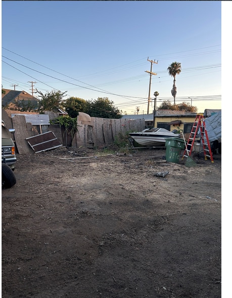 More Photos Of 11108 Avalon Blvd, Los Angeles Land For Sale