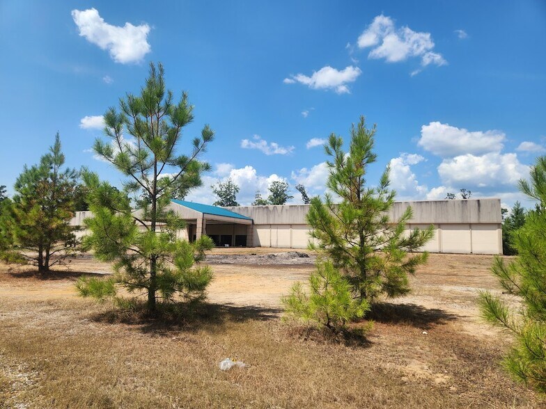 More Photos Of Martin Luther King Hwy, Eutaw Warehouse For Sale