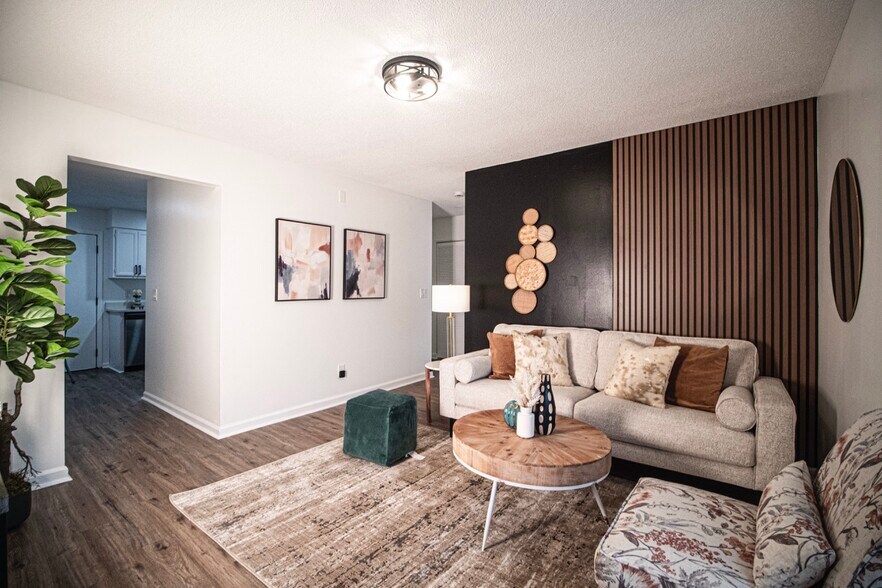 More Photos Of 4509-4511 Old Louisville Rd, Garden City Apartments For Sale