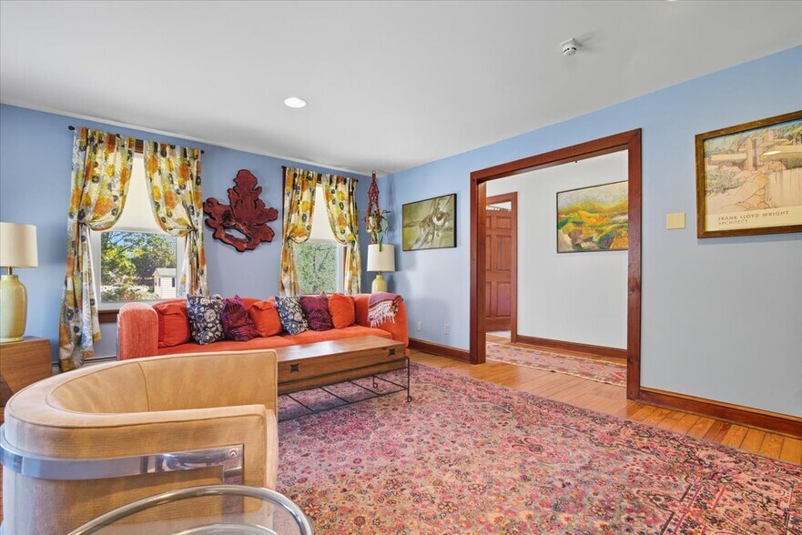More Photos Of 221 Upper Swiftwater Rd, Cresco Apartments For Sale