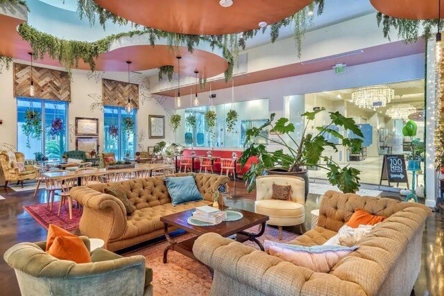 More Photos Of 4201 Indian Bayou Trl, Destin Hotel For Lease