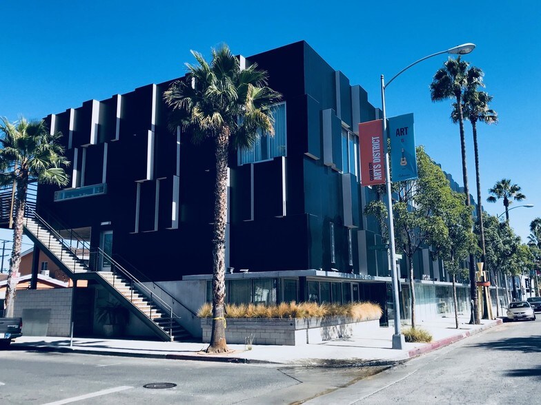 More Photos Of 8601-8635 Washington Blvd, Culver City Office For Sale