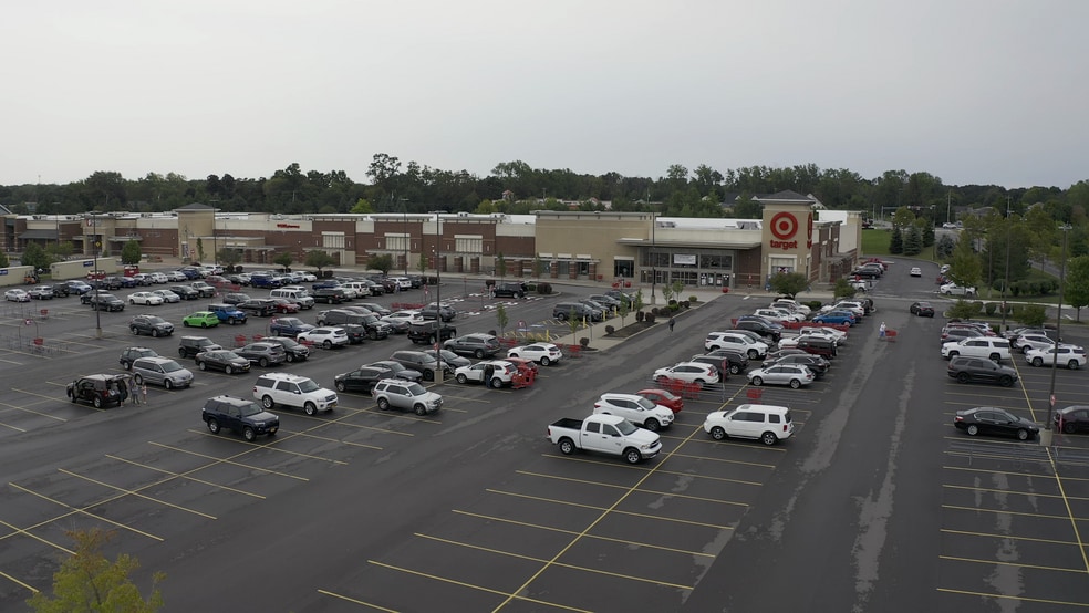 More Photos Of 913-1070 Holt Rd, Webster Unknown For Lease