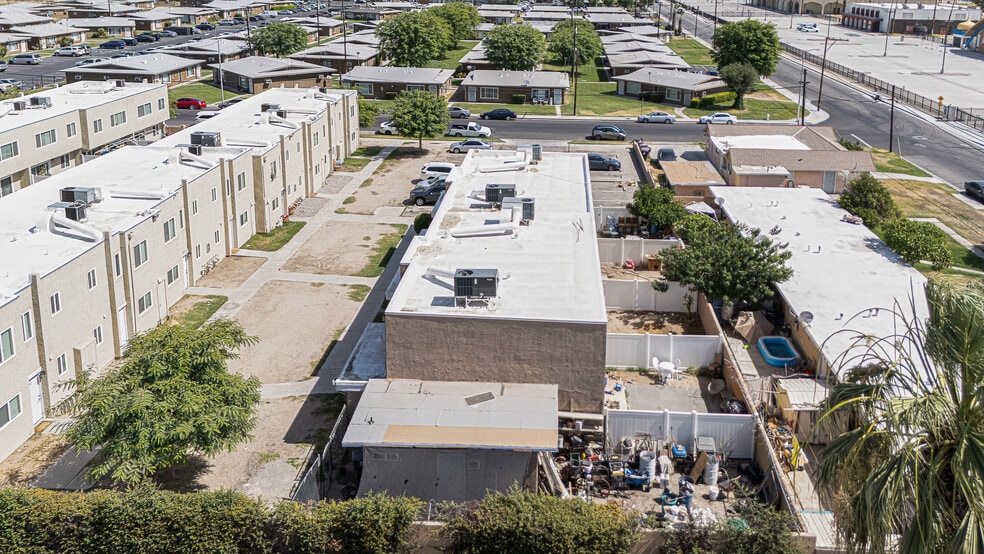 More Photos Of 82451 John Nobles Ave, Indio Apartments For Sale