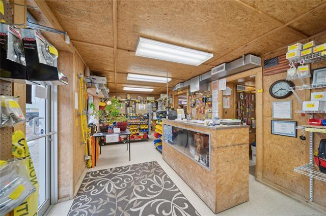 More Photos Of 512 Cherokee ave, Nowata Specialty For Sale