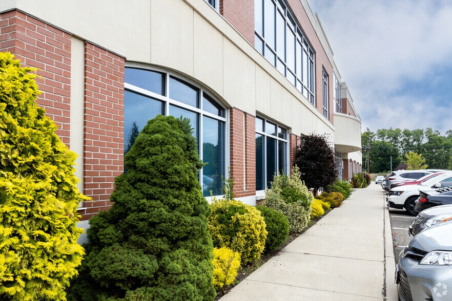 Primary Photo Of 855 Lehigh Ave, Union Township Office For Lease