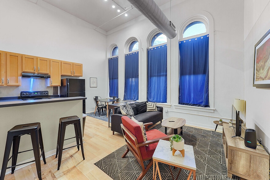 More Photos Of , Saint Louis Multifamily For Sale