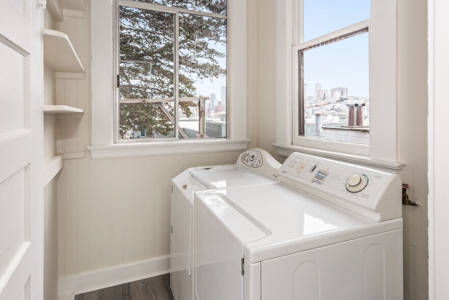 More Photos Of 407-411 Greenwich St, San Francisco Apartments For Sale