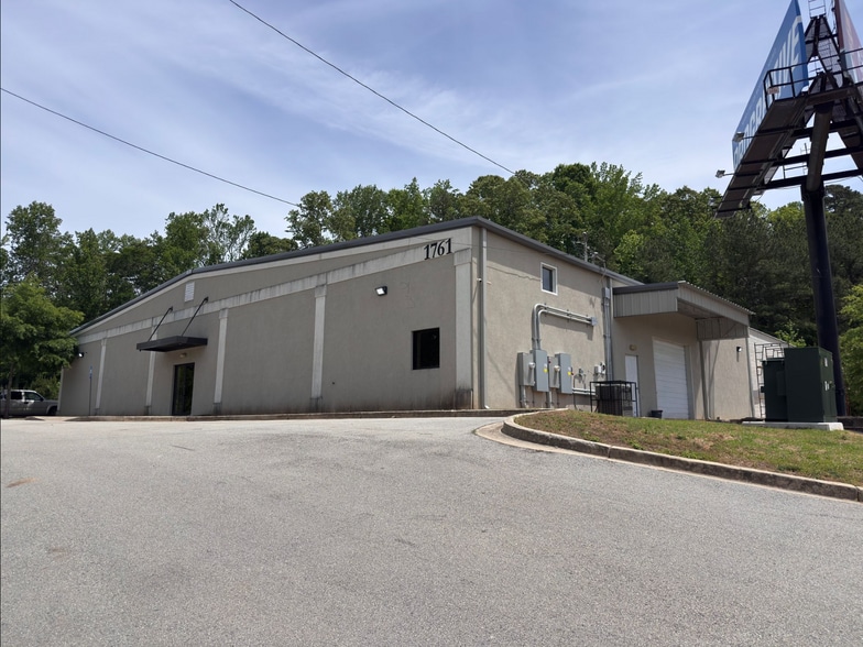 Primary Photo Of 1761 Peachtree Industrial Blvd, Buford Warehouse For Lease