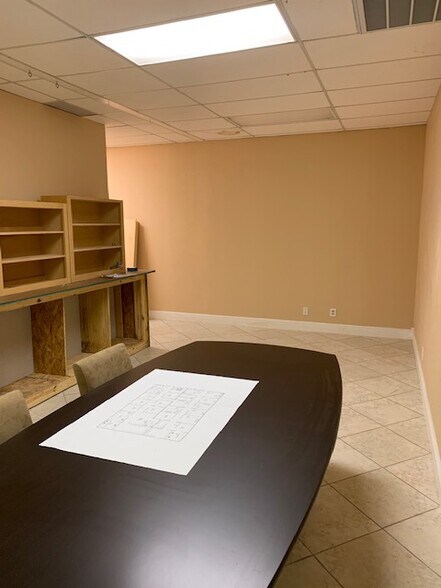 More Photos Of 5110 Wilkinson, Corpus Christi Office For Lease