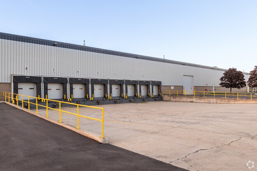 More Photos Of 6155 S Harlem Ave, Chicago Manufacturing For Sale