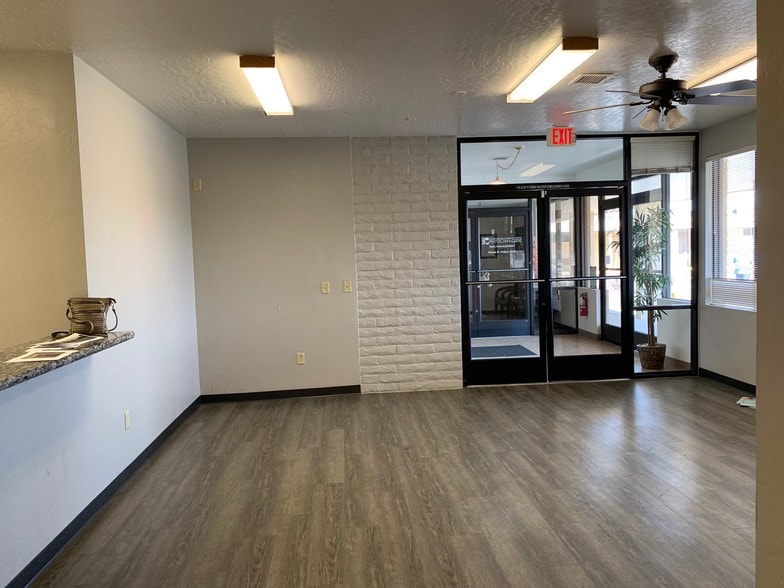 More Photos Of 1003 Division St, Prescott Medical For Lease