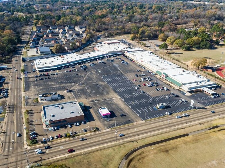 More Photos Of 809-915 Ellis Ave, Jackson Unknown For Lease