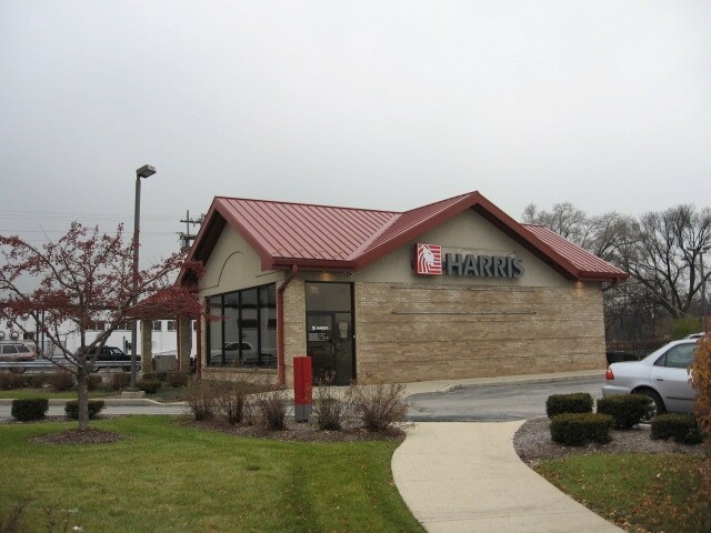 Primary Photo Of 100 W Irving Park Rd, Wood Dale Freestanding For Lease
