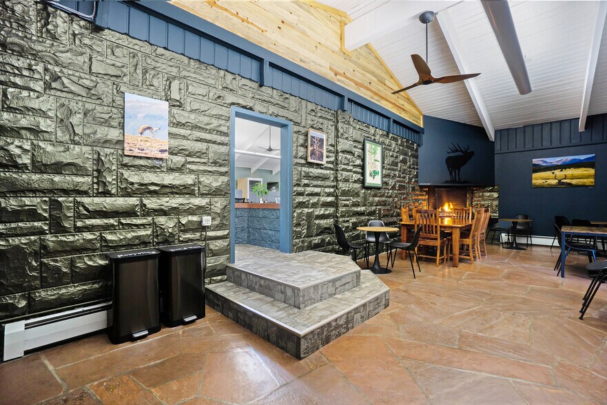 More Photos Of 1230 Big Thompson Ave, Estes Park Medical For Sale