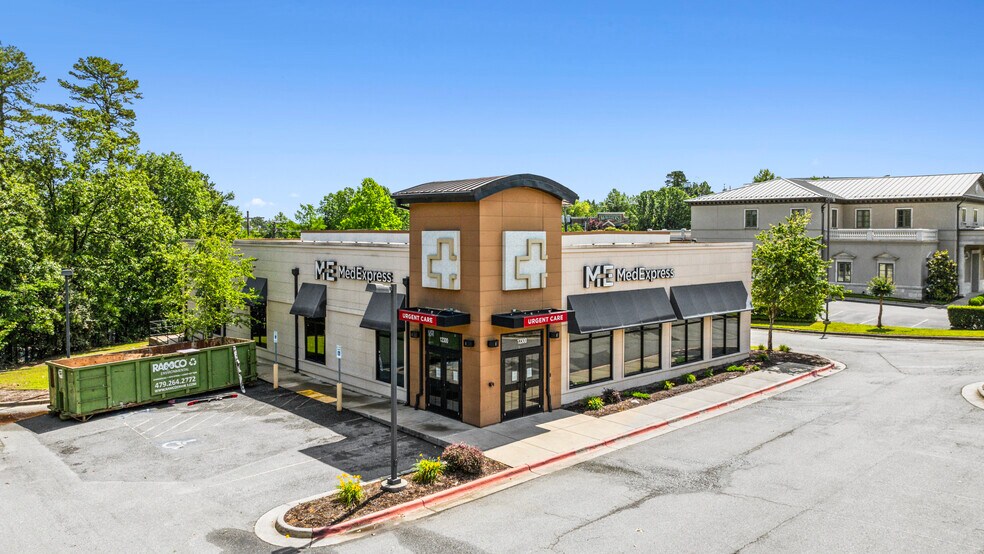 More Photos Of 12300 Chenal Pky, Little Rock Medical For Sale