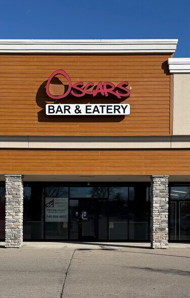 Primary Photo Of 2051-2325 18 Mile Rd, Sterling Heights Freestanding For Lease