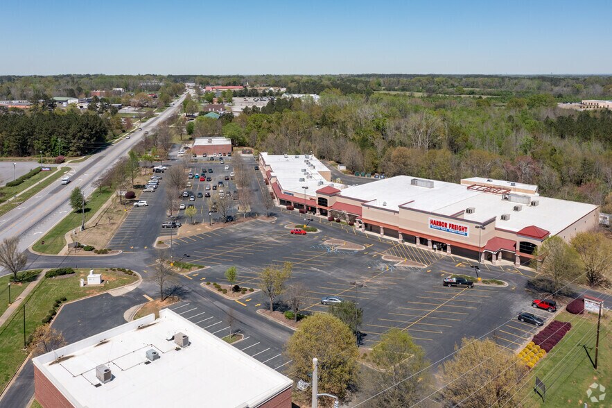 More Photos Of 1700 Eatonton Rd, Madison General Retail For Sale