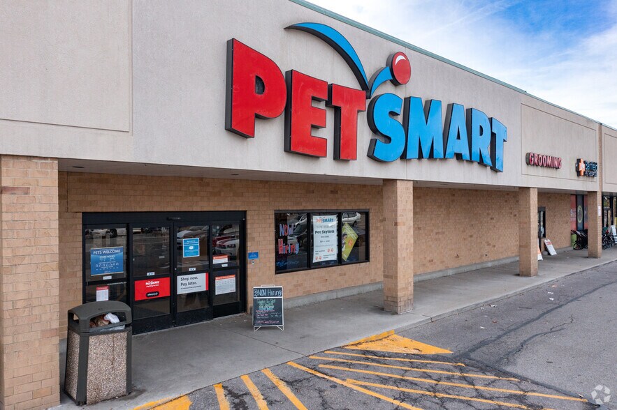 More Photos Of 10152-10240 Colerain Ave, Cincinnati Unknown For Lease