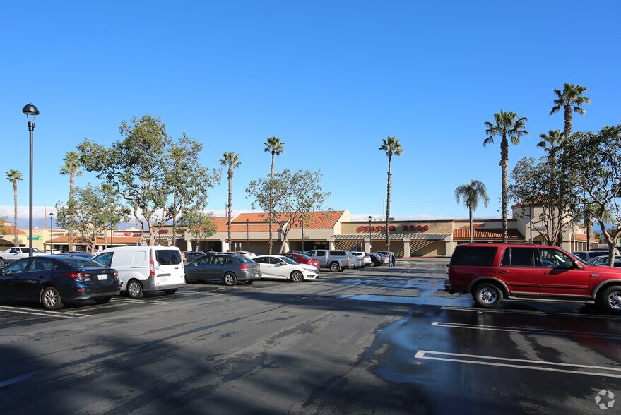 More Photos Of 2005-2099 E Washington St, Colton Unknown For Lease