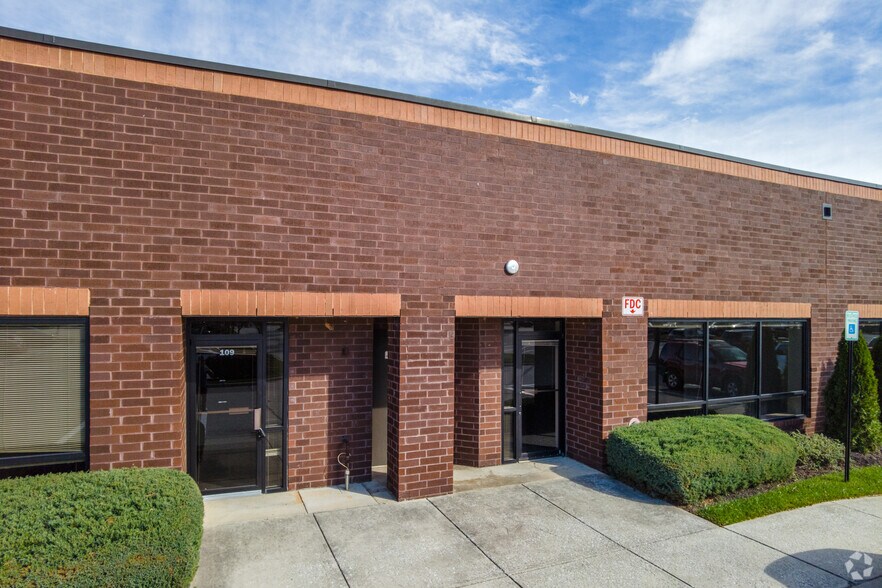 More Photos Of 513 Progress Dr, Linthicum Unknown For Lease