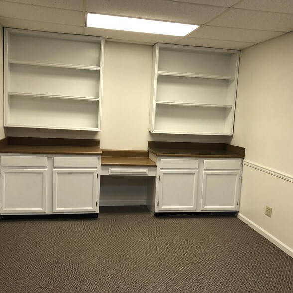 More Photos Of 2175 Highpoint Rd, Snellville Coworking Space