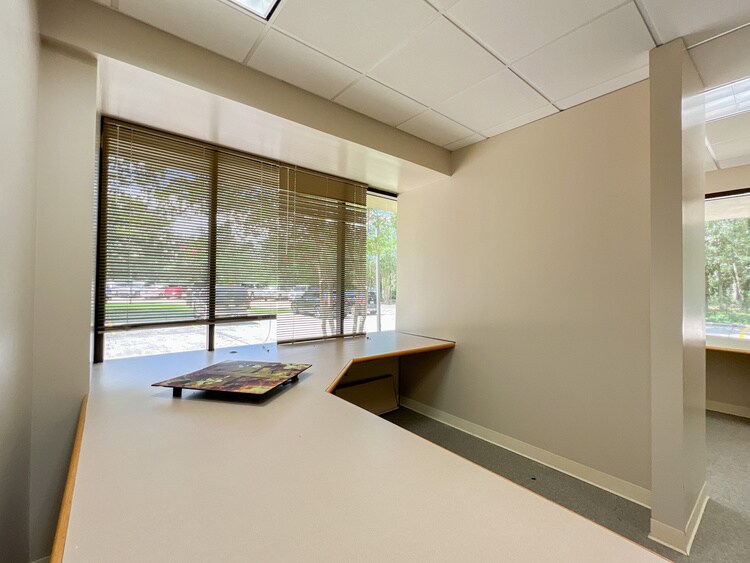 More Photos Of , Mandeville Office For Sale