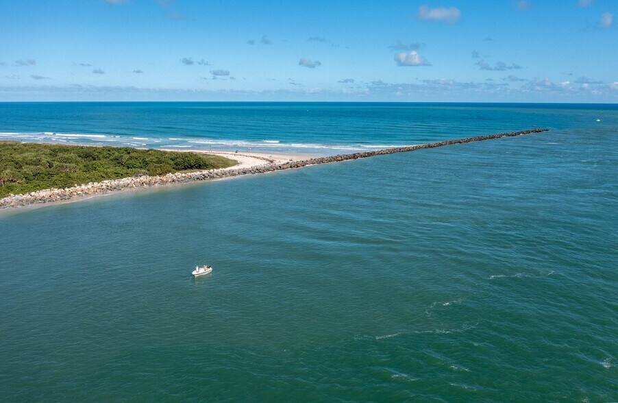 More Photos Of 1702 Avenue L, Fort Pierce Apartments For Sale