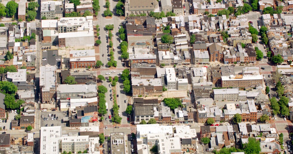 More Photos Of 1707 Eastern Ave, Baltimore Apartments For Lease