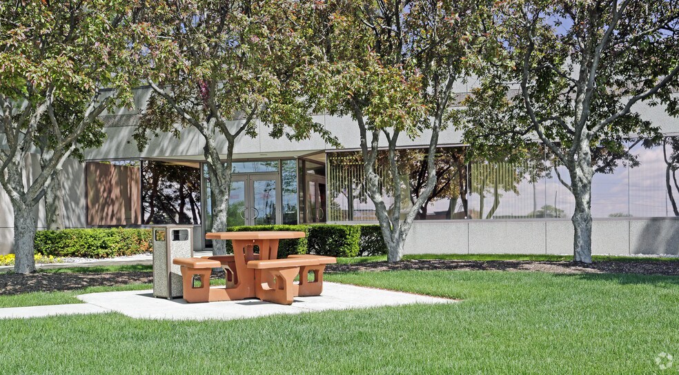 More Photos Of 12900 Hall Rd, Sterling Heights Office For Lease