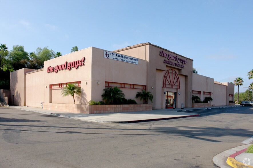 More Photos Of 1109 W Valley Pky, Escondido Freestanding For Lease