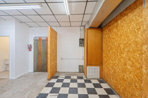 More Photos Of 641 N Ferdon Blvd, Crestview Freestanding For Sale