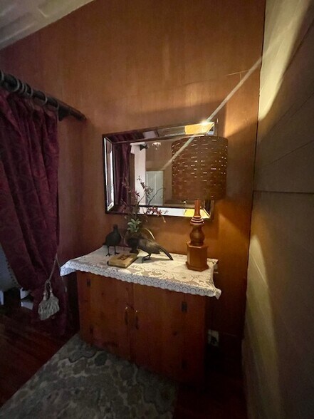 More Photos Of 85 Main St, Georgetown Specialty For Sale