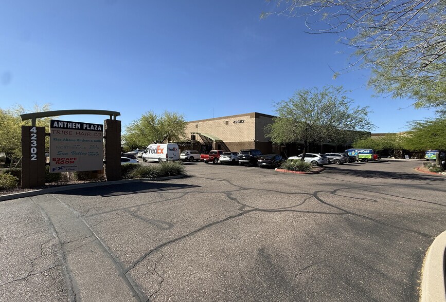 More Photos Of 42302 N Vision Way, Phoenix Research And Development For Lease