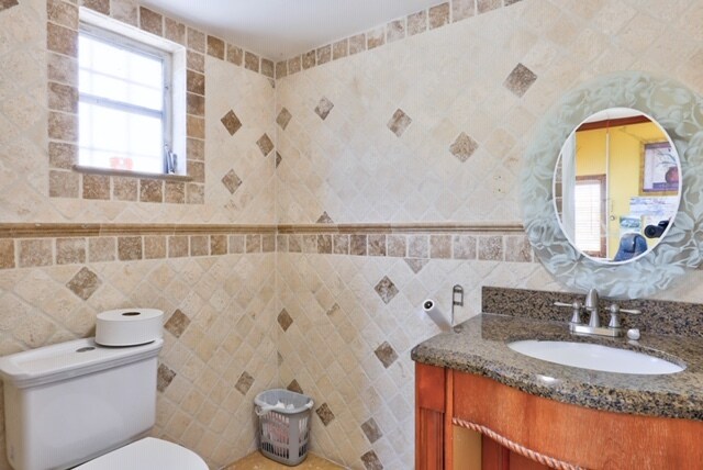 More Photos Of 517 NE 5th Ave, Boynton Beach Freestanding For Lease